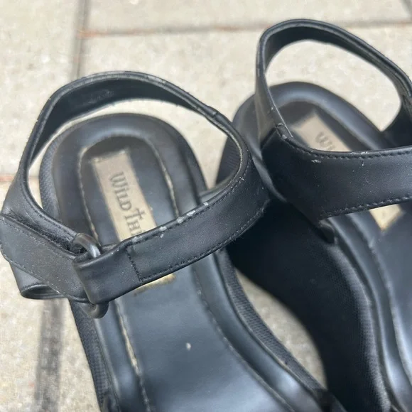 Y2K whimsigoth platform sandals - Picture 14 of 16